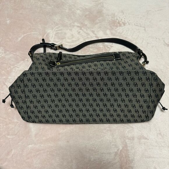 Dooney & Bourke Jacquard signature large bag - Picture 13 of 16